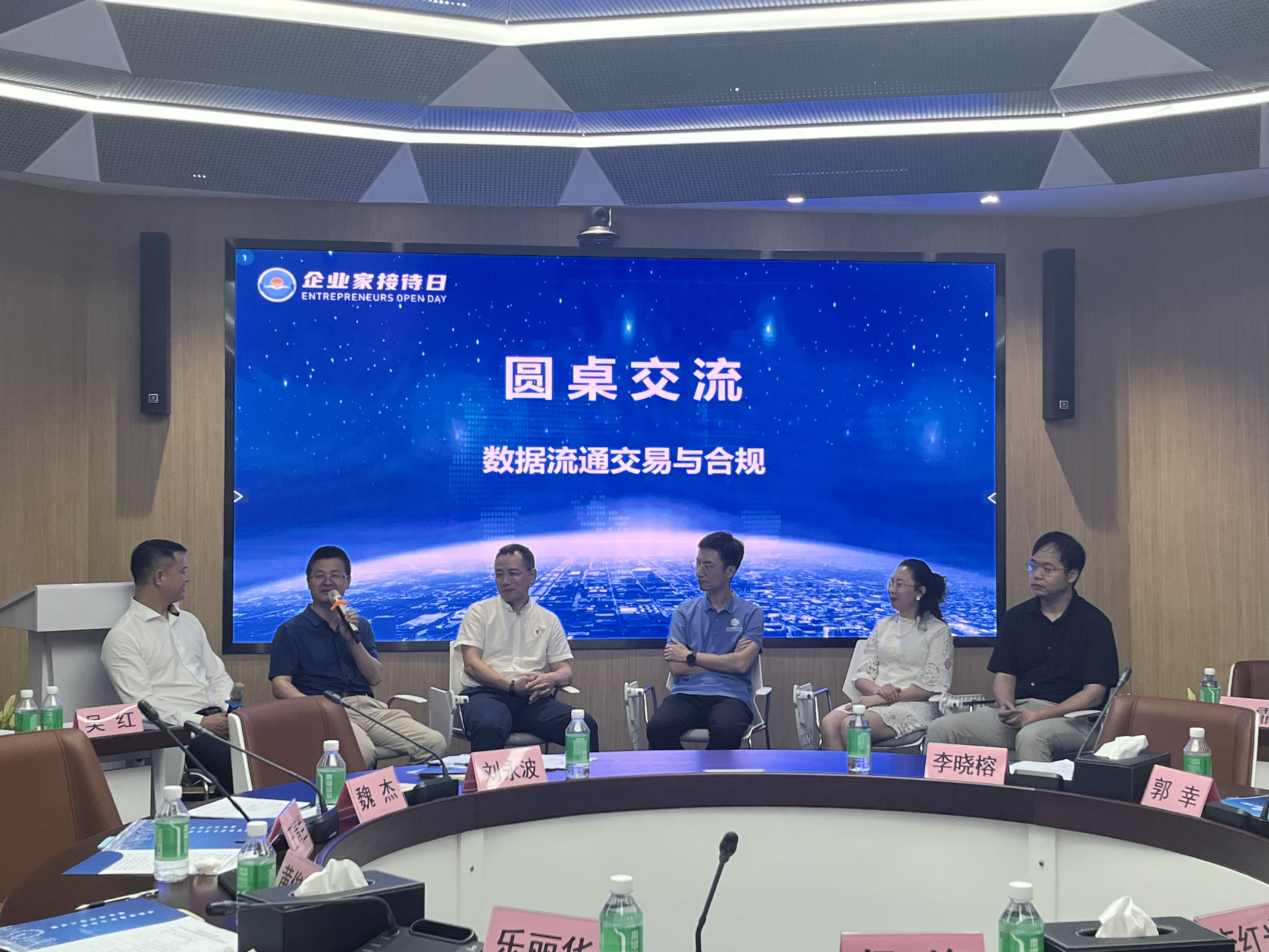 0ffc7b1705e57fab8e794fc3659a9409.jpg 0ffc7b1705e57fab8e794fc3659a9409.jpg